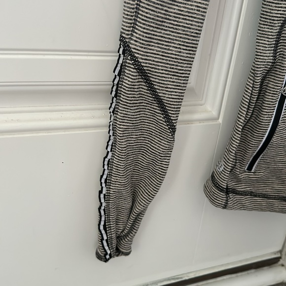 Lululemon Running RULU LS - Picture 4 of 5